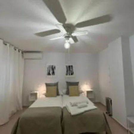 Apartment Pasaje Gondomar 11