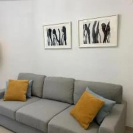 Pasaje Gondomar 11 아파트